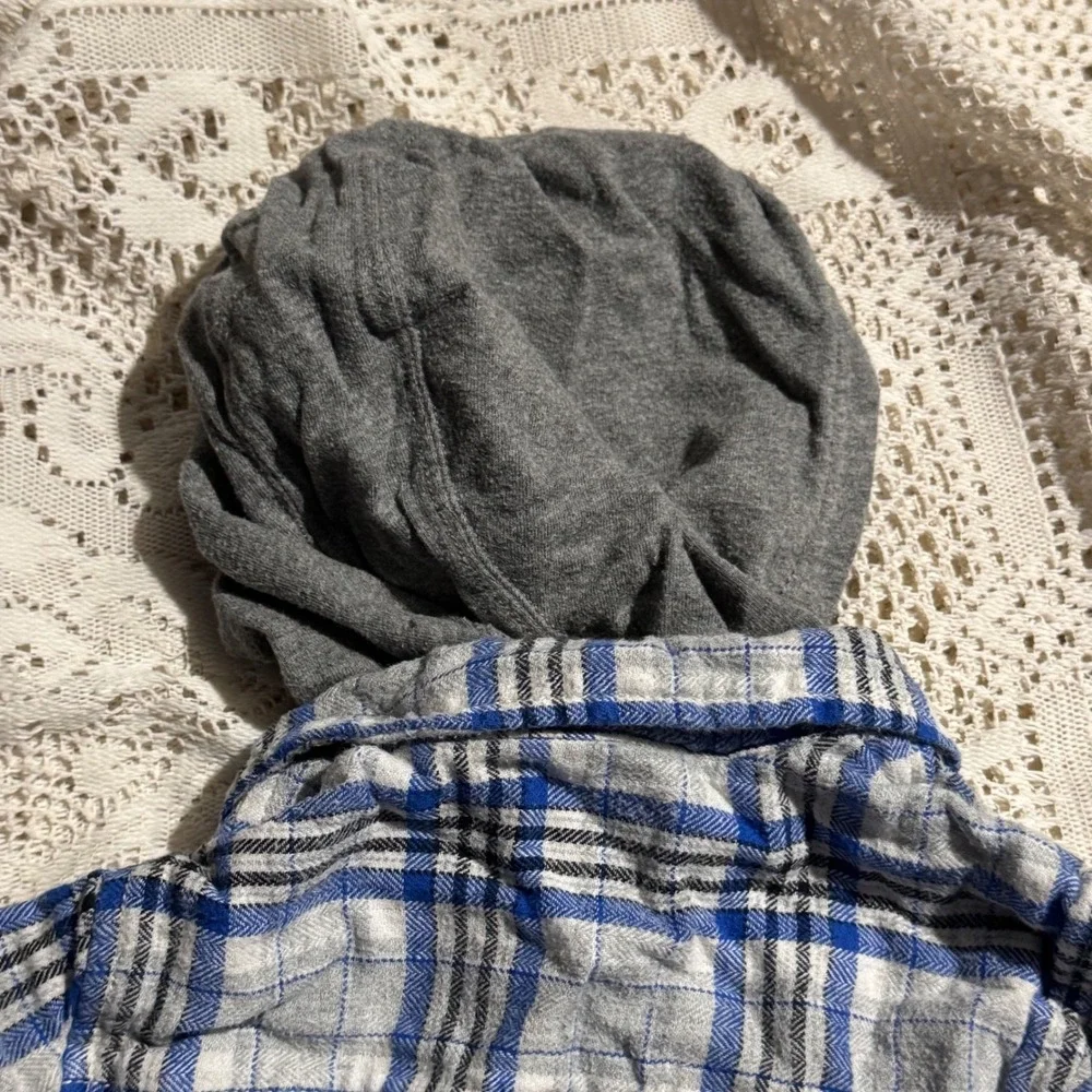 OshKosh B'gosh Boy Plaid Flannel Shirt Hoodie 4T Blue Gray Long Sleeve Button Up